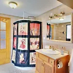 Bed & Breakfast Jardines De La Reina Boutique 4*