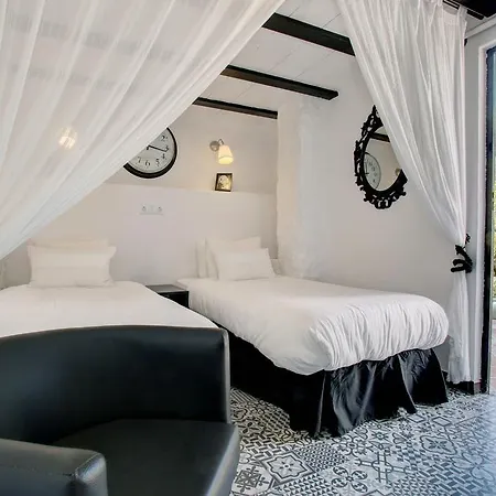 Couette-café Jardines De La Reina Boutique 4*