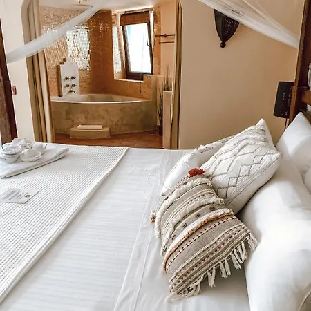 Jardines De La Reina Boutique Bed & Breakfast Marbella