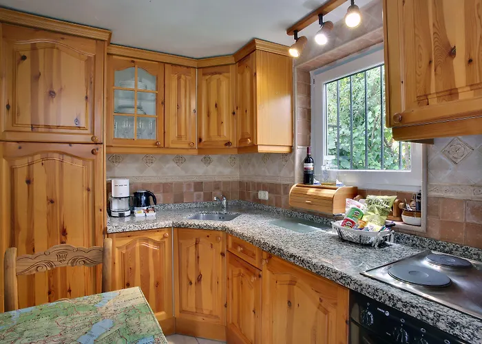 Jardines De La Reina Boutique Marbella