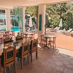 Jardines De La Reina Boutique Marbella