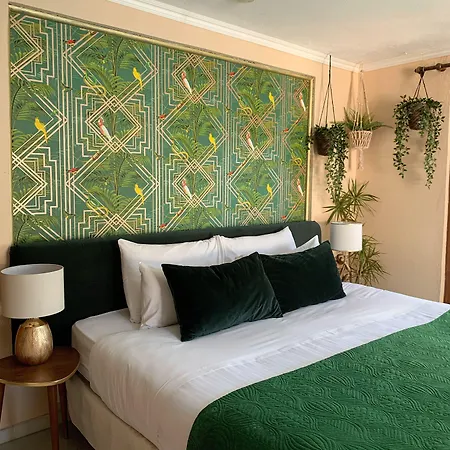 Jardines De La Reina Boutique Bed & Breakfast Marbella