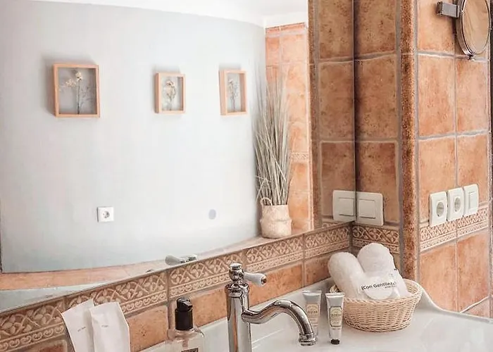 Bed and breakfast Jardines De La Reina Boutique Marbella