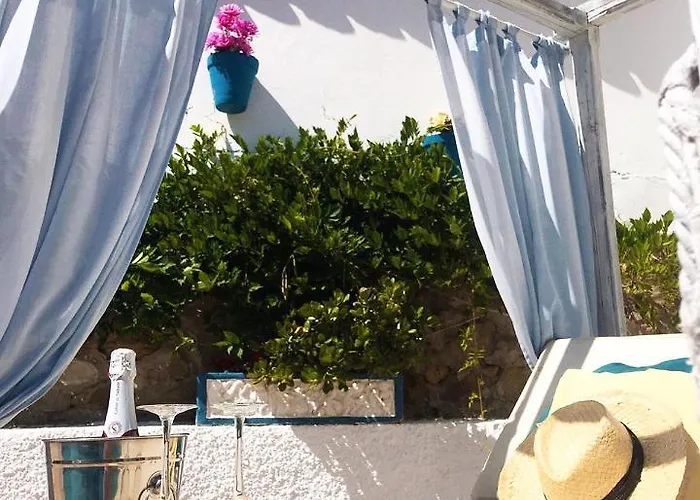 贾迪勒斯女王精品b&b酒店