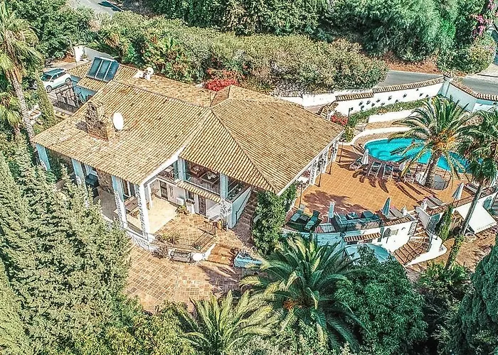 贾迪勒斯女王精品b&b酒店 4* 马尔韦利亚