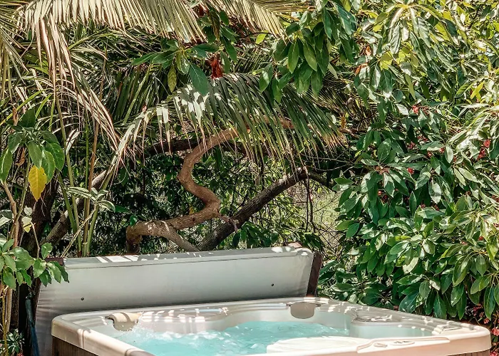Jardines De La Reina Boutique Marbellac