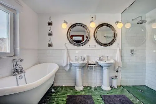 贾迪勒斯女王精品b&b酒店 马尔韦利亚