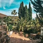 Bed and Breakfast Jardines De La Reina Boutique Μαρμπέλλα